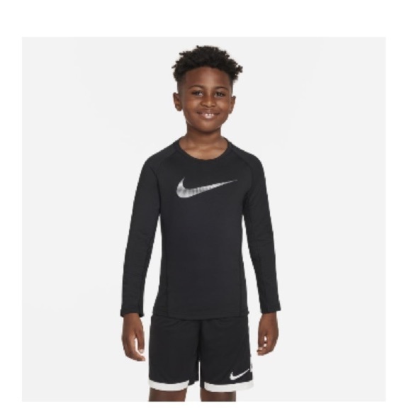 Nike Boys Pro Warm Standard-Fit Logo-Print
Long-Sleeve T-Shirt Black/white M top - Picture 13 of 13
